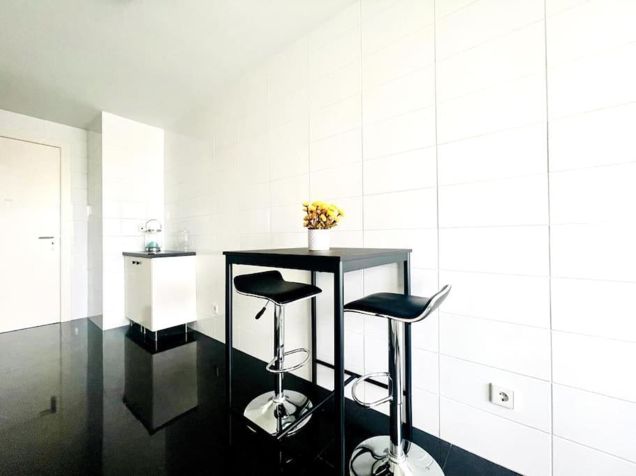 Airport Expo Apartment Lissabon Buitenkant foto